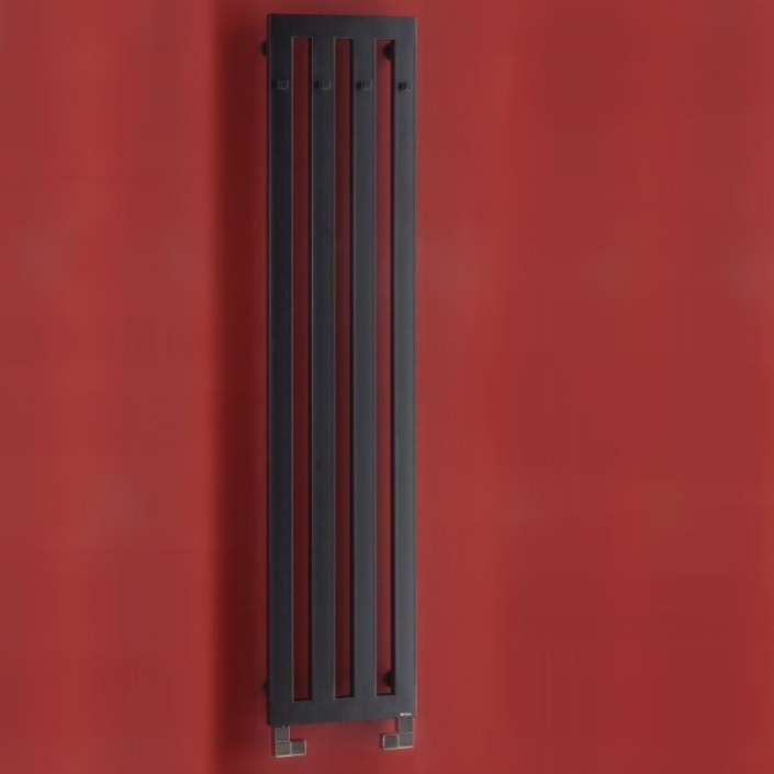 P.M.H. Darius radiátor s vešiačikmi 326 x 1500 mm čierna DAH5B