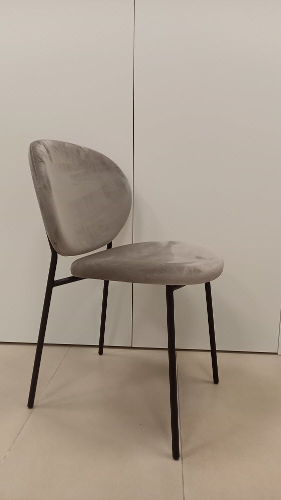 Calligaris jedálenská stolička Ines - ROZBALENÝ TOVAR