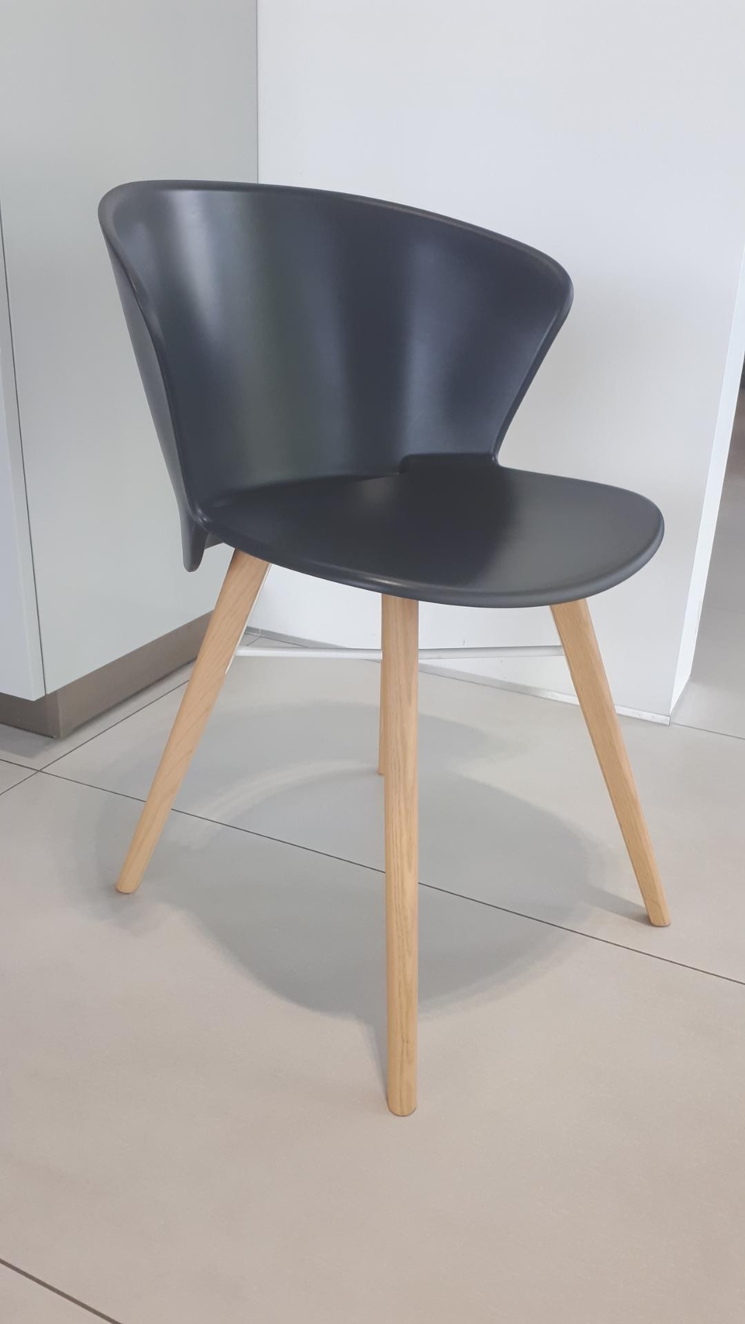 CALLIGARIS stolička jedálenská Bahia CS1814 - ROZBALENÝ TOVAR