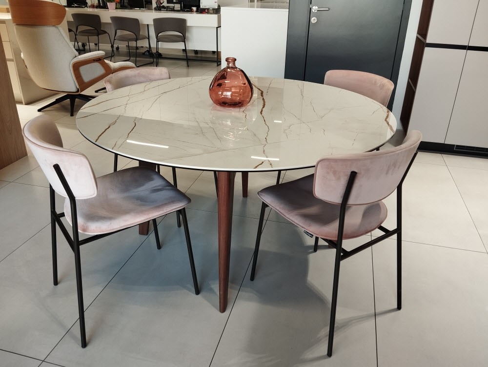 Calligaris stôl Abrey - ROZBALENÝ TOVAR