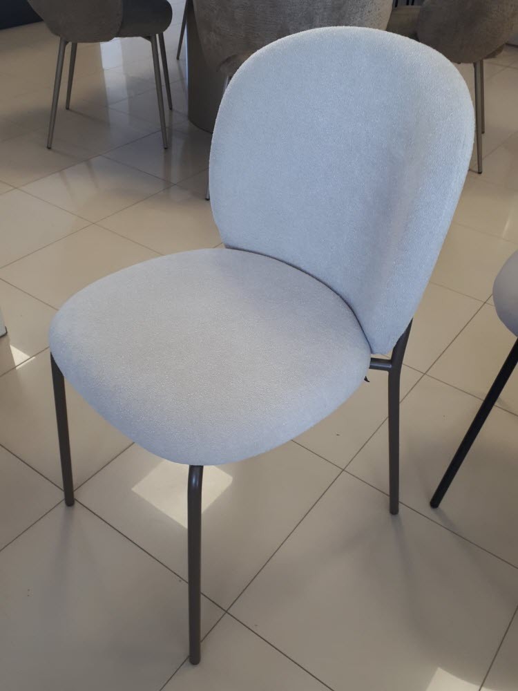 Calligaris jedálenská stolička Cozy - ROZBALENÝ TOVAR